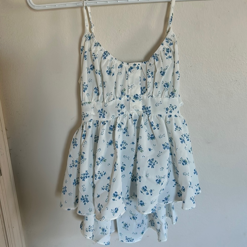 Open back floral lace top